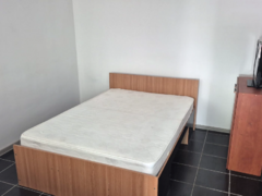 1 Decembrie, str. Grigore Moisil, la curte, ocazie!